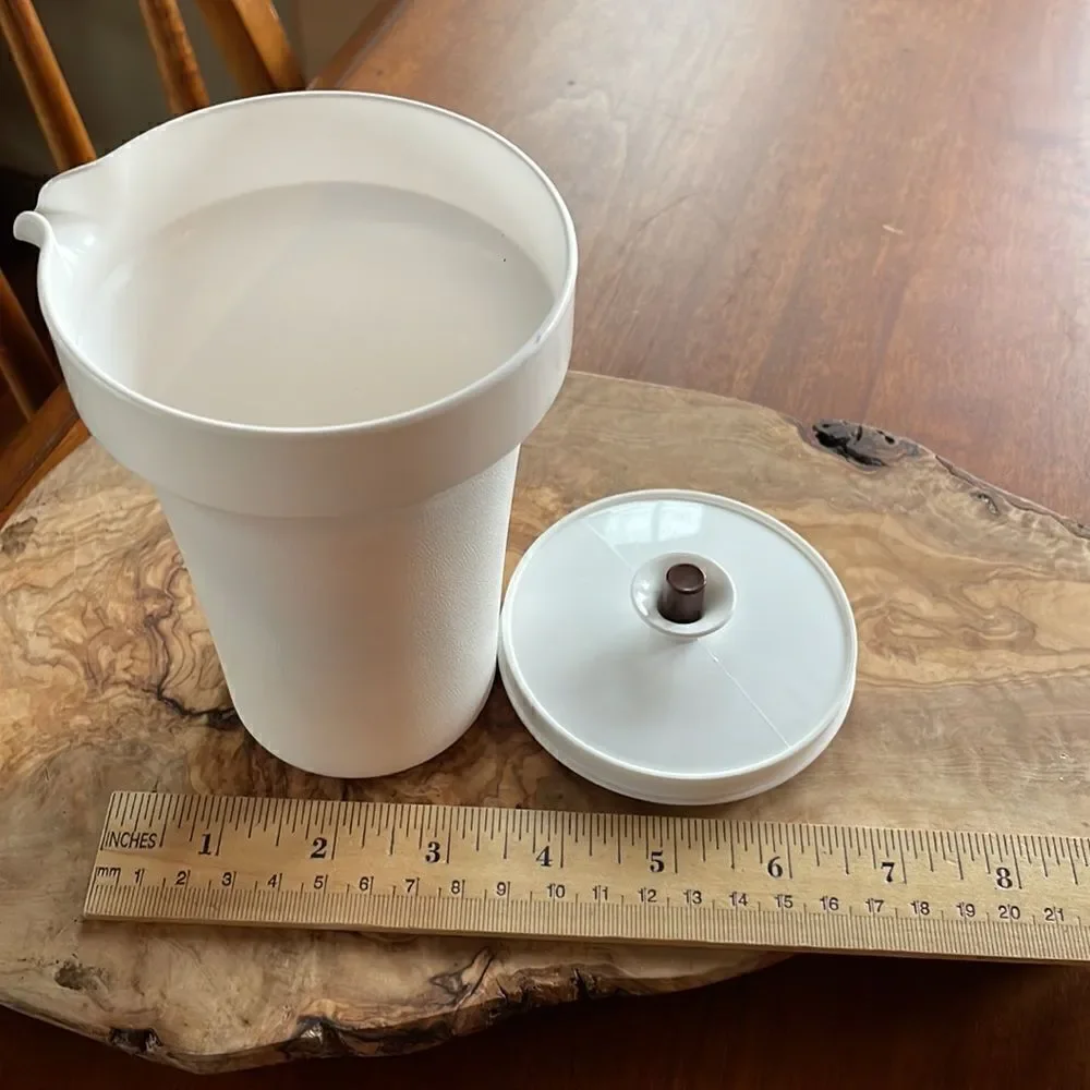 Tupperware euc vintage